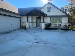 17236 Cedar Rock Ct #B, College Station, TX 77845