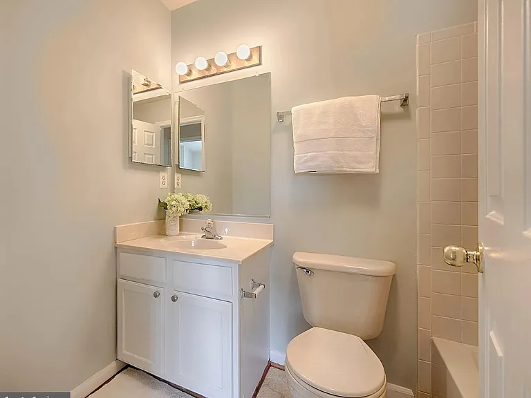 Full Bath
