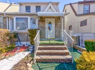 11341 210th St, Queens Village, NY 11429
