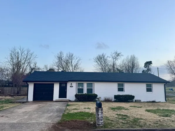 1208 W Lazy L St, Rogers, AR 72758