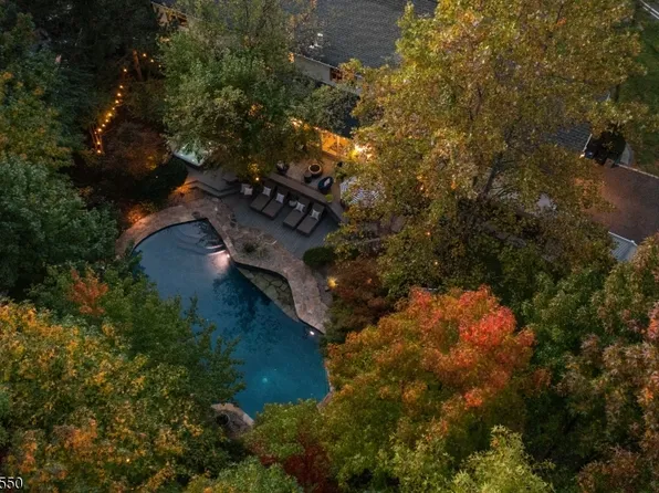 76 Tree Top Dr, Springfield Twp., NJ 07081