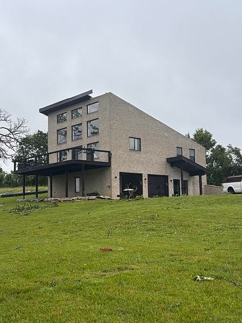 1st image of 893 Jenkins Road