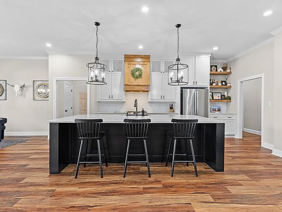 5th image of 222 Rs County Rd #4269