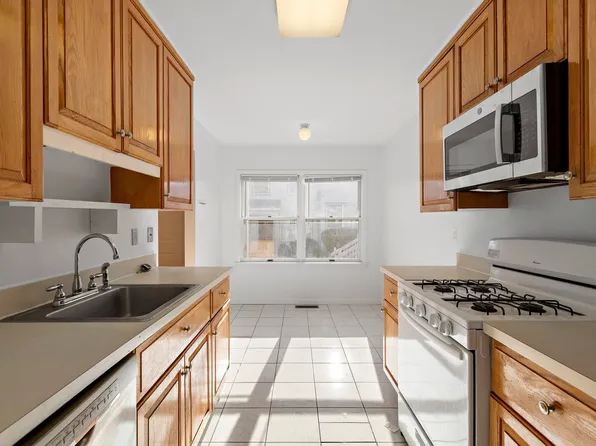 130 Panorama Drive image 6 of 17