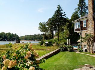 95 Riverview Rd, Gloucester, MA 01930