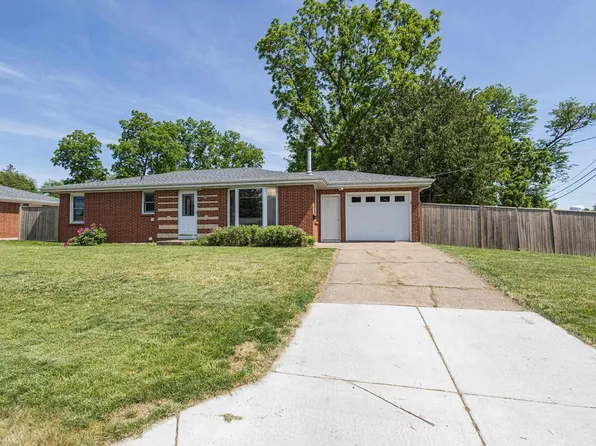 575 Camp Street, Platteville, WI 53818