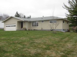 4638 Brookhill Dr N, Manlius, NY 13104
