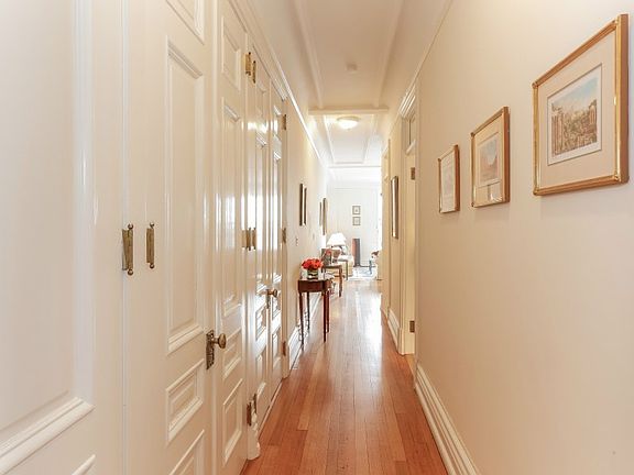 3rd image of 2109 Broadway APT 10131