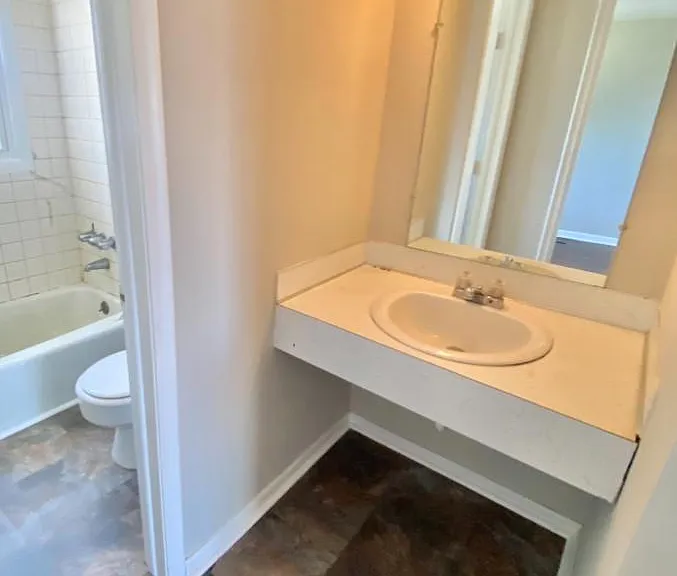 1649 Greencrest Ave — Photo 5