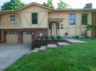 310 Emily Dr, O Fallon, IL 62269