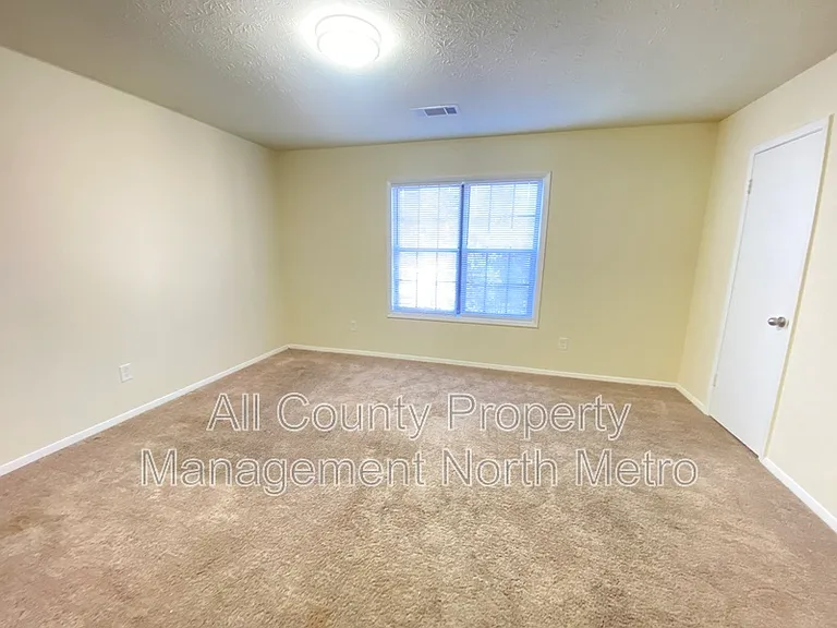 3054 Destin Cir — Photo 6