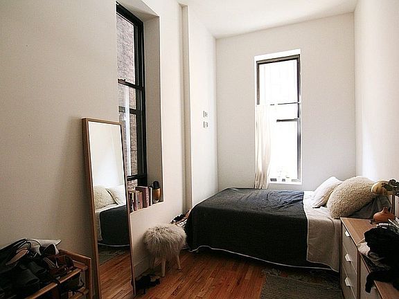 2nd image of 474 W 146th St APT 1RE