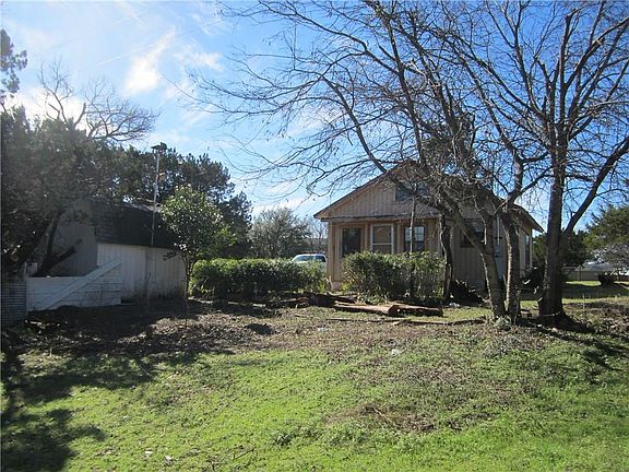 5th image of 112 Cedar Hill Dr