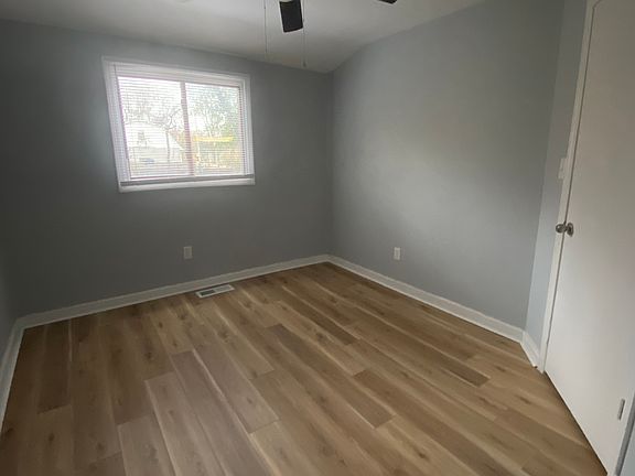 5th image of 2717 Slevin St APT 3