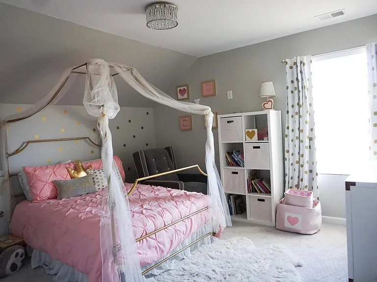 Upstairs Bedroom 3