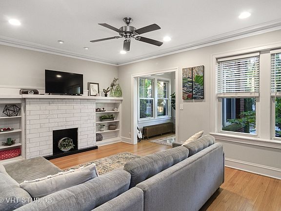 3rd image of 6337 N Glenwood Ave #1S