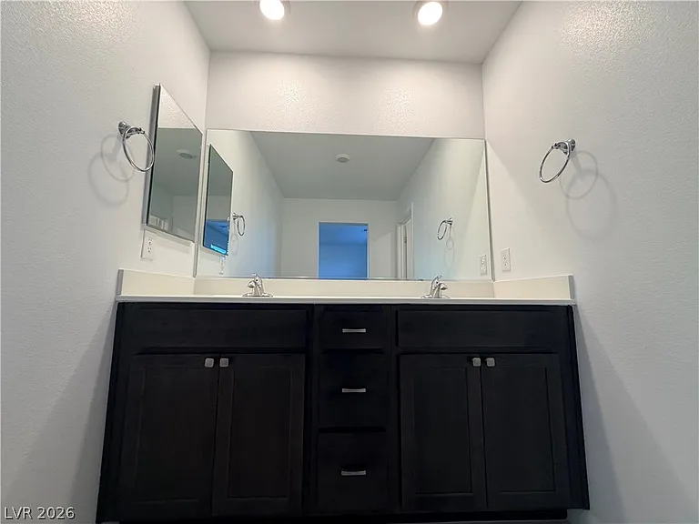 815 Watford Pl — Photo 41