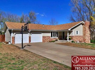 2235 Snowbird Dr, Manhattan, KS 66502