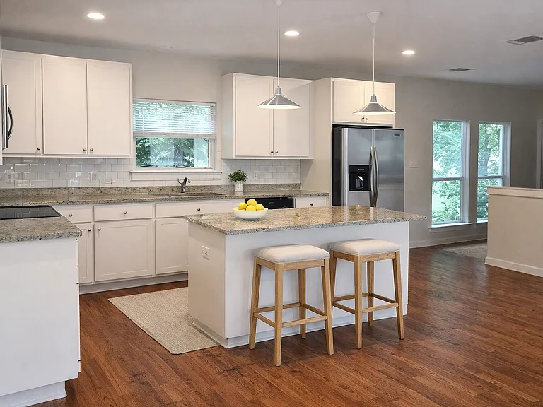 4604 Duval St #B — Photo 3