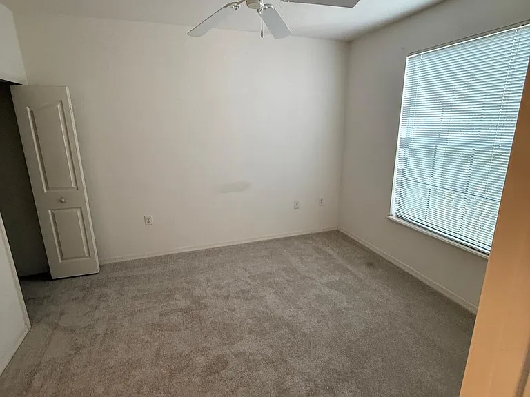 6137 Metrowest Blvd #306-20-306 — Photo 9