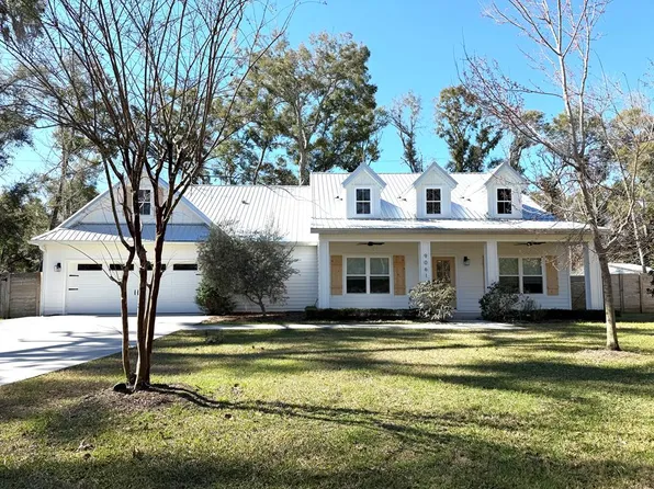 9061 Katherine Way, Fanning Springs, FL 32693