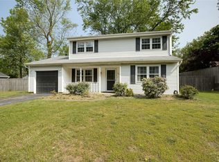 323 Main St, Setauket, NY 11733