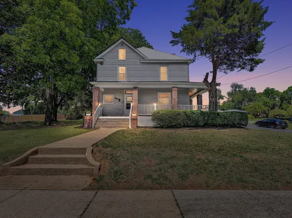 2201 Orange Ave NW, Roanoke, VA 24017