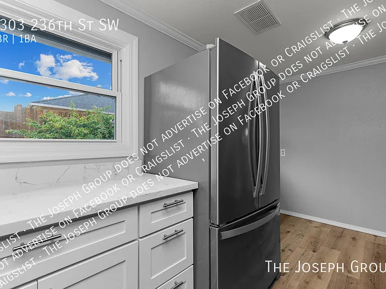 5303 236th St SW — Photo 11