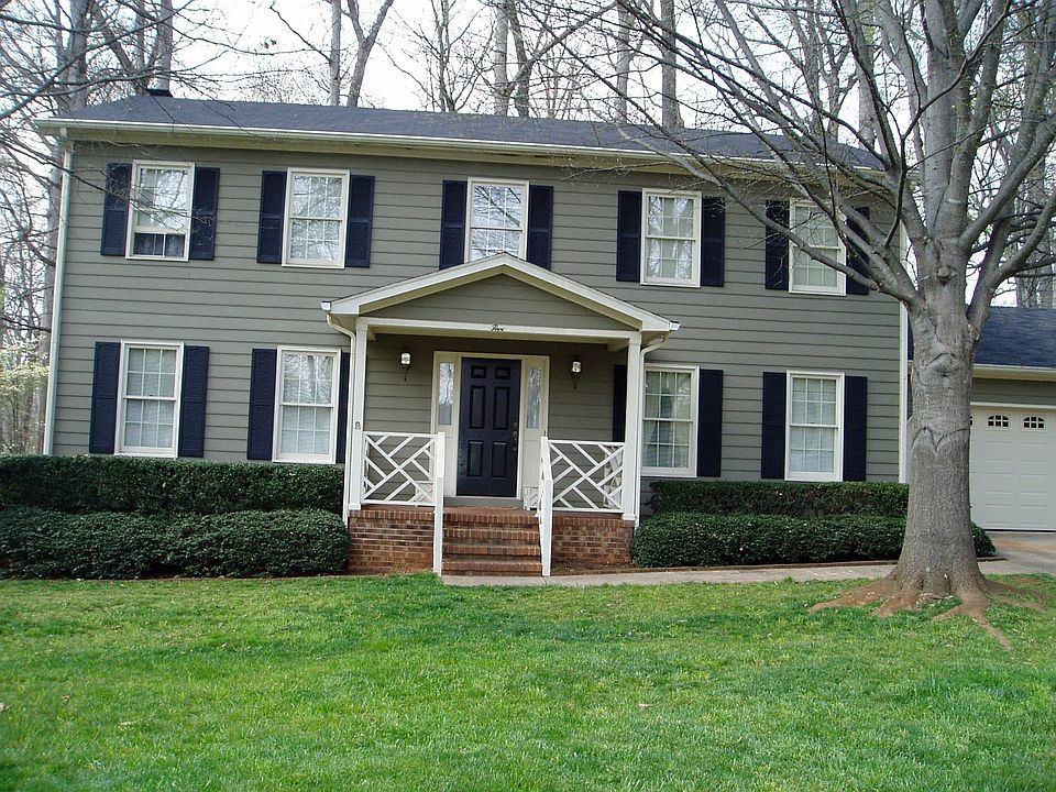 1st image of 5 Spanish Oak Cir