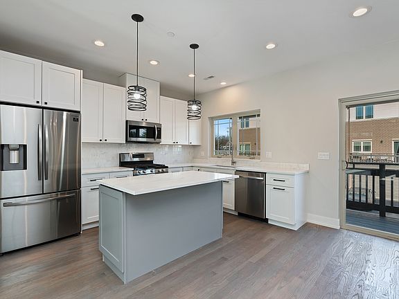 2nd image of 23 Forest Ave