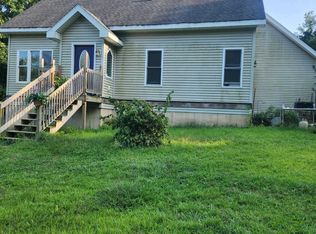 5909 Wolf Lake Rd, Grass Lake, MI 49240