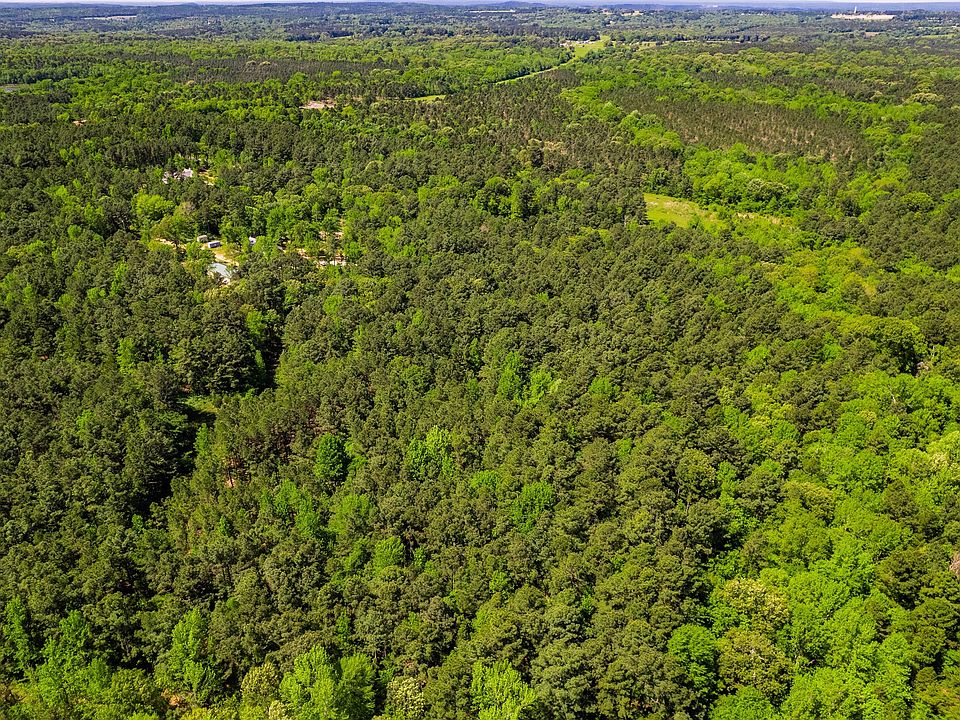 1st image of Cherokee Cove Dr