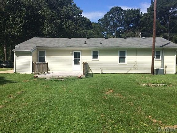 2nd image of 104 Creek Rd