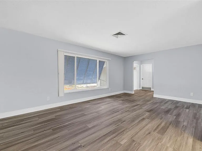 6305 Cottonwood Ln — Photo 26