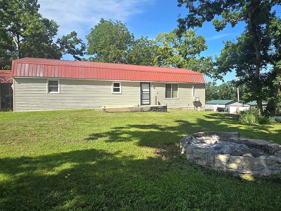 1st image of 26595 Carefree Ln