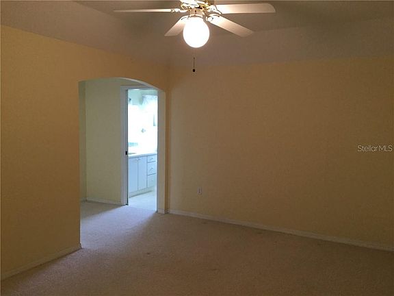 5th image of 528 Eastlake Dr