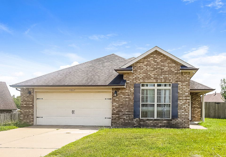 1st image of 3267 Cecil Moore Dr