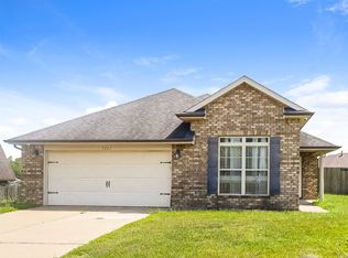 3267 Cecil Moore Dr, Southaven, MS 38671