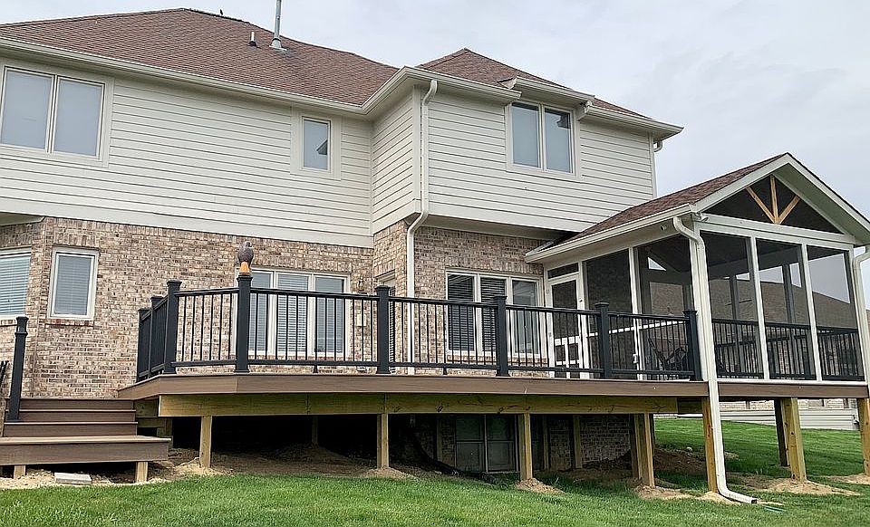 2nd image of 7519 Chestnut Hills Dr