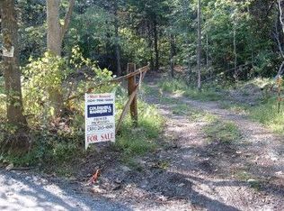115 Rr 1, Paw Paw, WV 25434