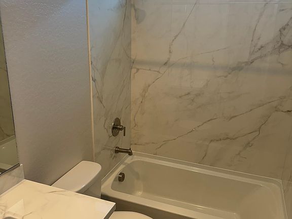 4th image of 15844 W Desert Hollow Dr