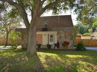 3188 Maiden Ln, Sarasota, FL 34231