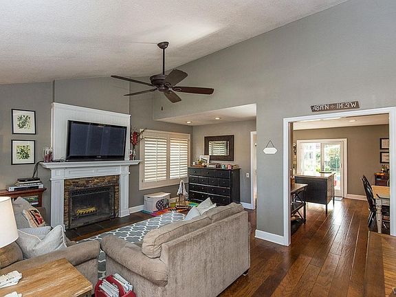 3rd image of 3920 San Marcos Ct