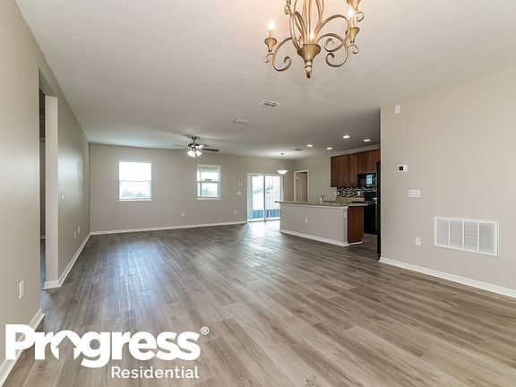 4th image of 2157 Forest Lake Ave