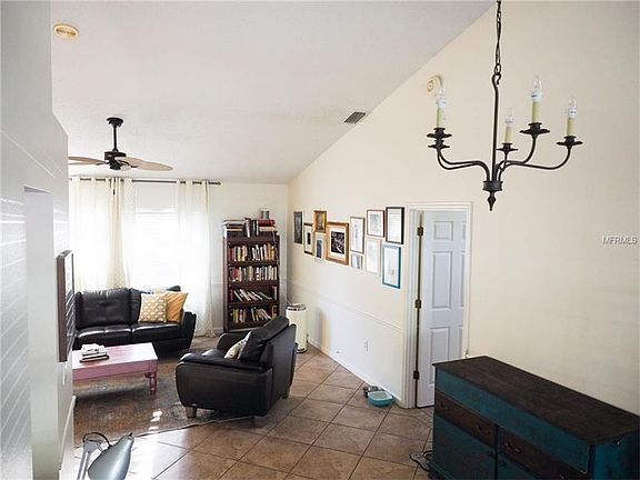 5th image of 4616 Hamlets Grove Dr