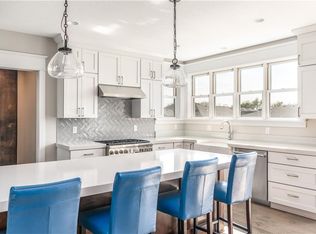 9411 Coneflower Cir, Norwalk, IA 50211