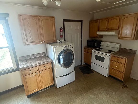4th image of 2131 Seminole Ave