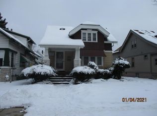 3014 N 40th St, Milwaukee, WI 53210