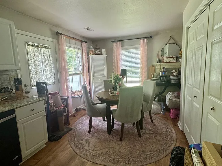 186 W The Dogwoods — Photo 4
