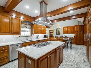 542 High Lake Dr, Baton Rouge, LA 70810